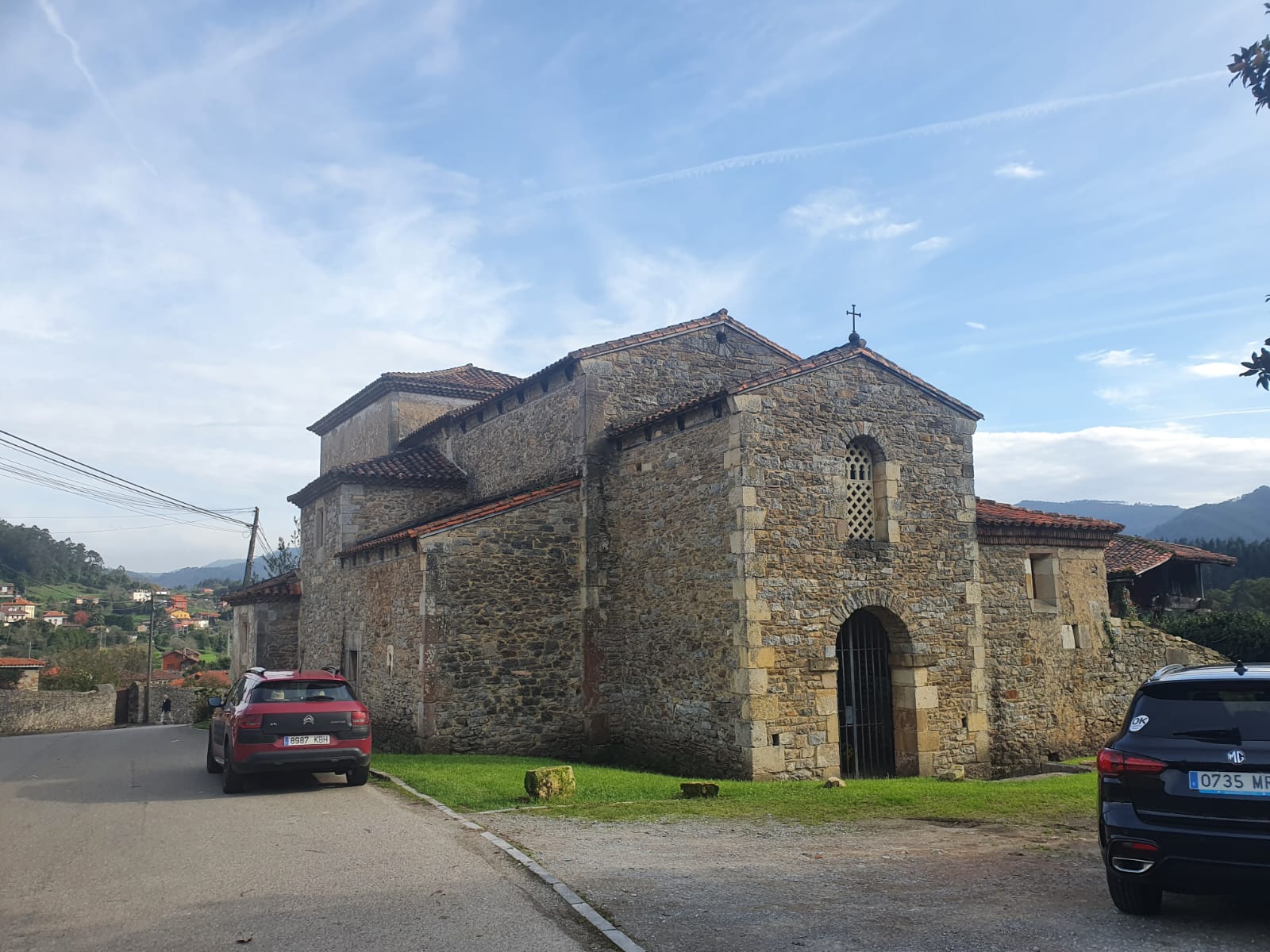 San Juan Apóstol y Evangelista (Santianes)