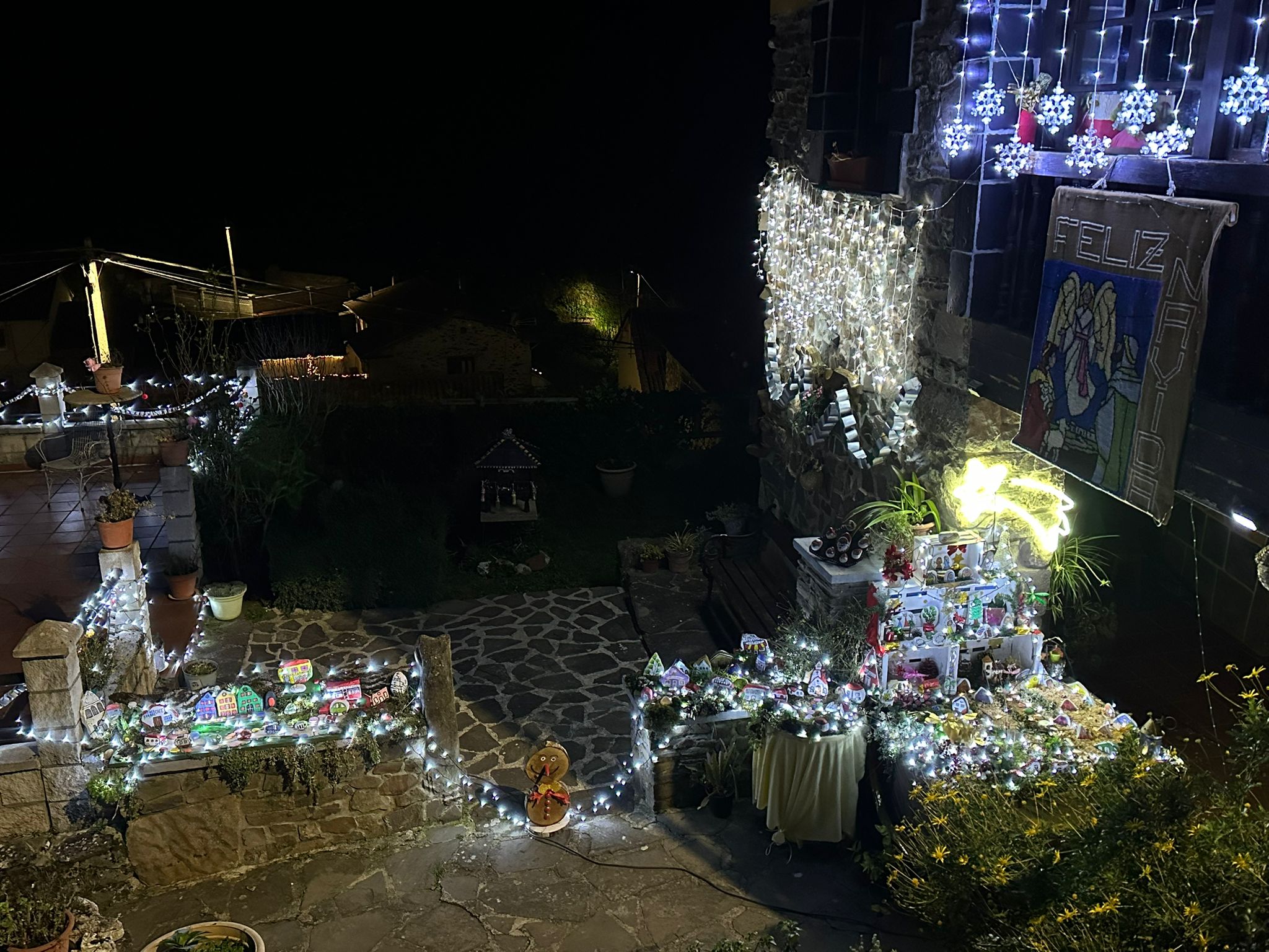 Nacimiento de Gelinos
